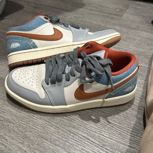 Nike dunk low